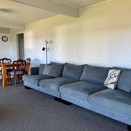 Appartement Gilmour Getaway à Raglan Extérieur photo